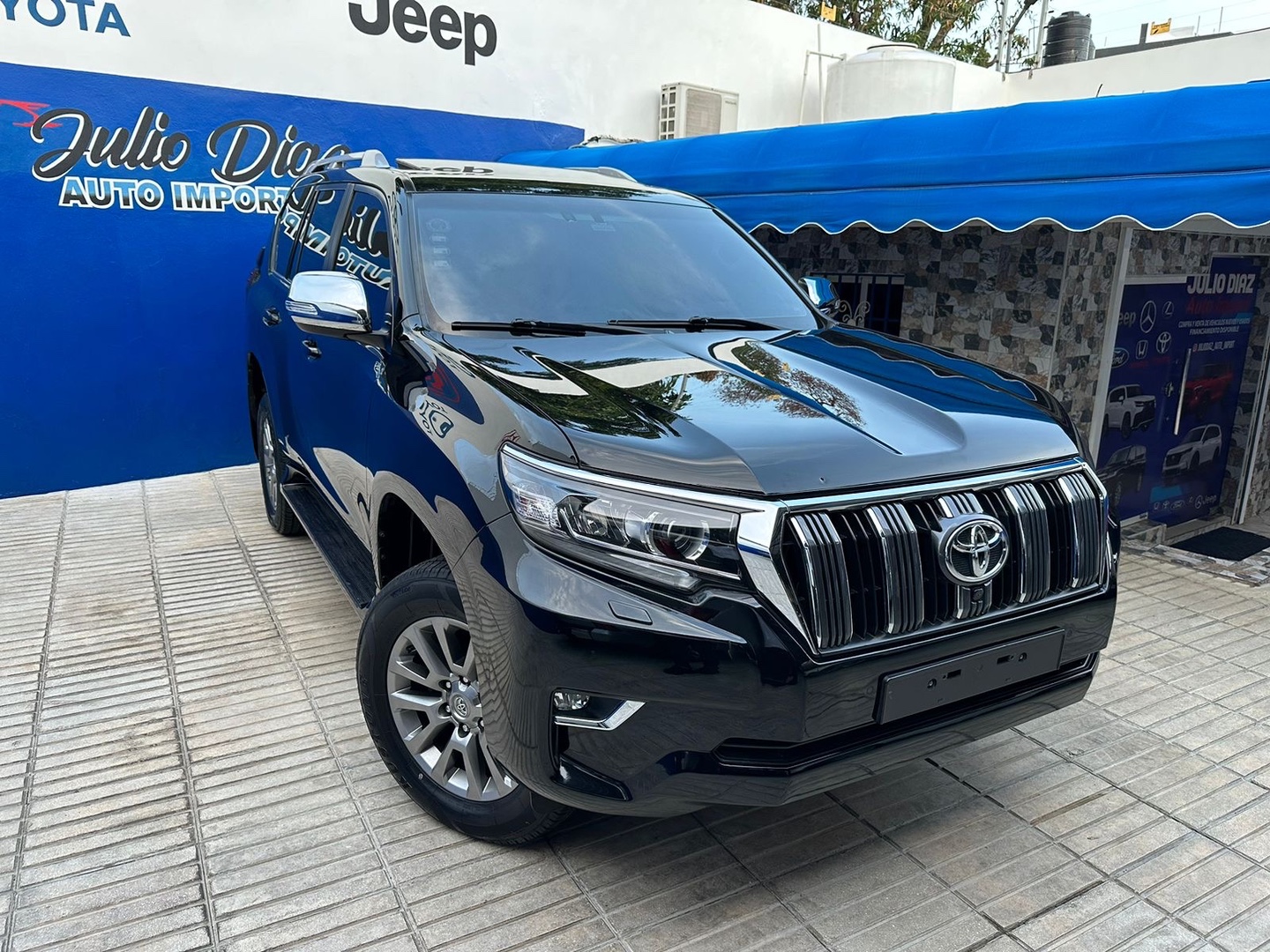 jeepetas y camionetas - 2018 Toyota Land Cruiser Prado VXL Diesel  1