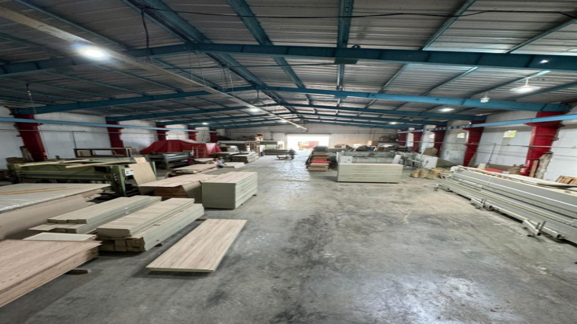 otros inmuebles - Nave Industrial en Venta en LOS FRAILES 8