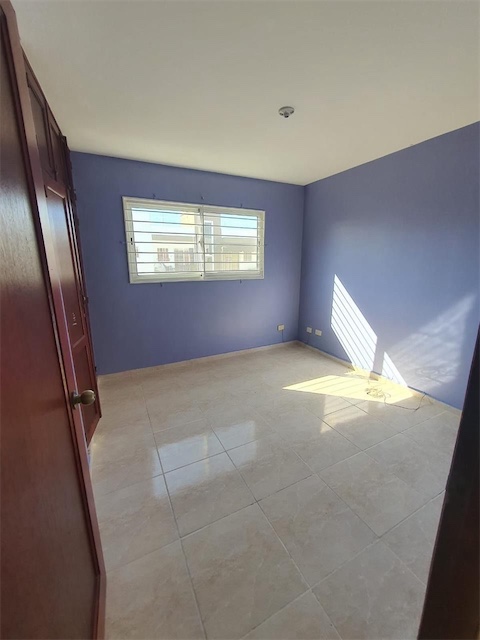 apartamentos - Apartamento en Venta de Oportunidad en Ciudad Modelo 1