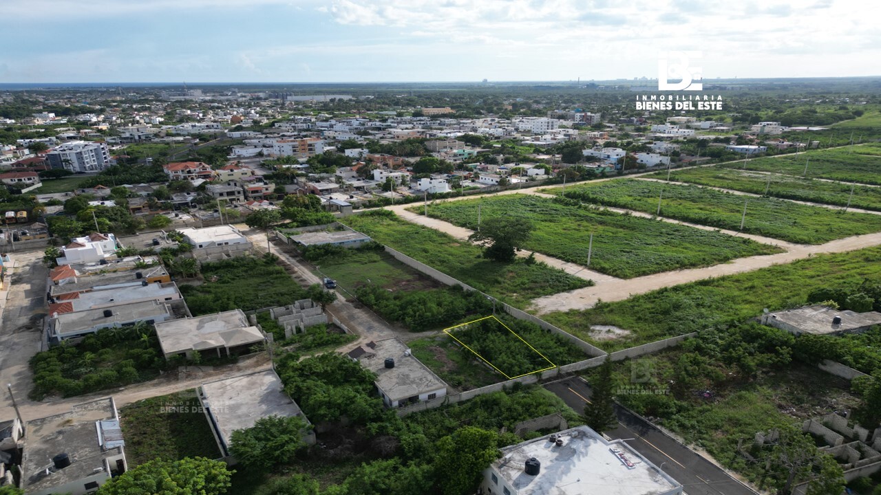 solares y terrenos - Se Vende Solar con 171 metros. Residencial Paraiso 1