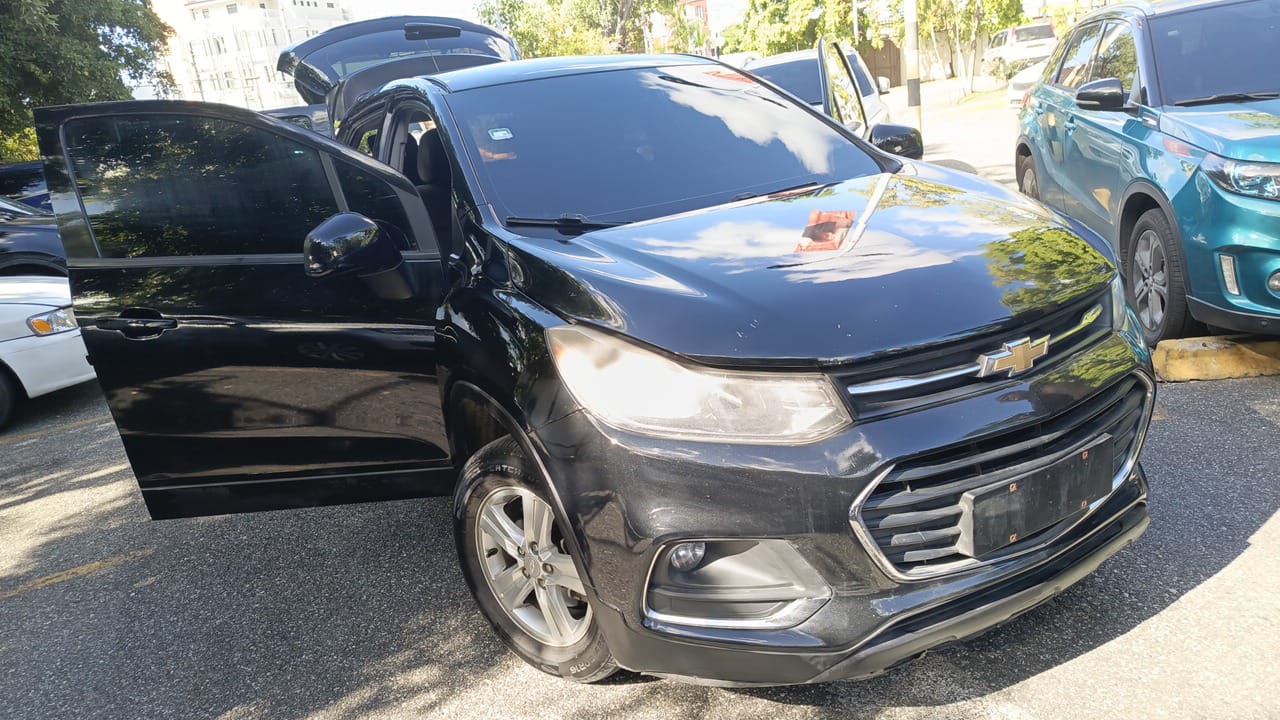 jeepetas y camionetas - Traspaso Chevrolet Trax 2018  1