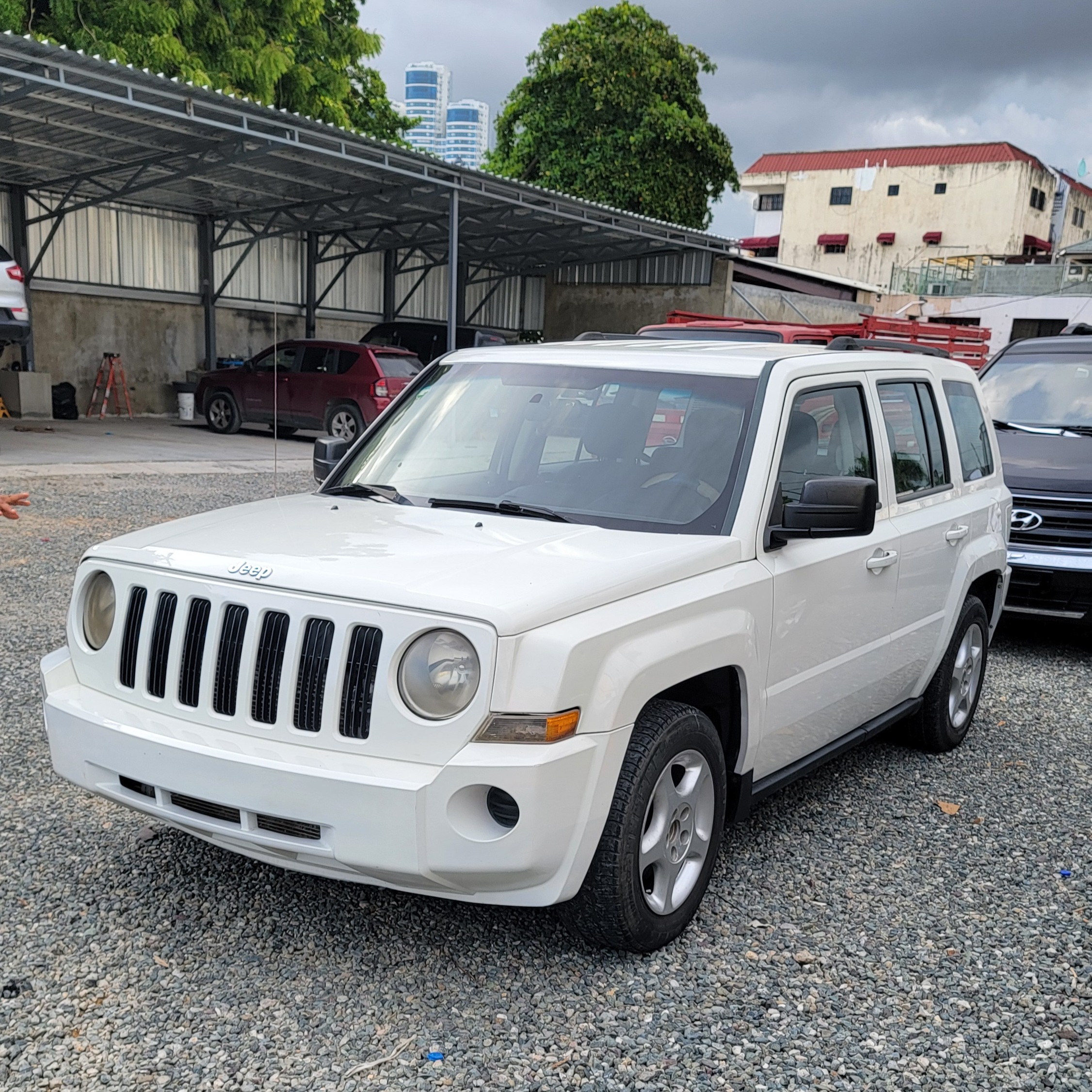 jeepetas y camionetas - JEEP PATRIOT 2010