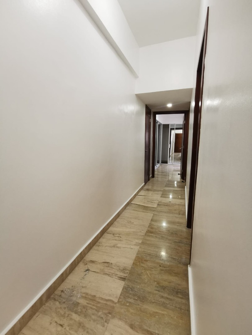 apartamentos - 📍 EN VENTA apartamento moderno y amplio en el exclusivo sector de Piantini!! 

 9