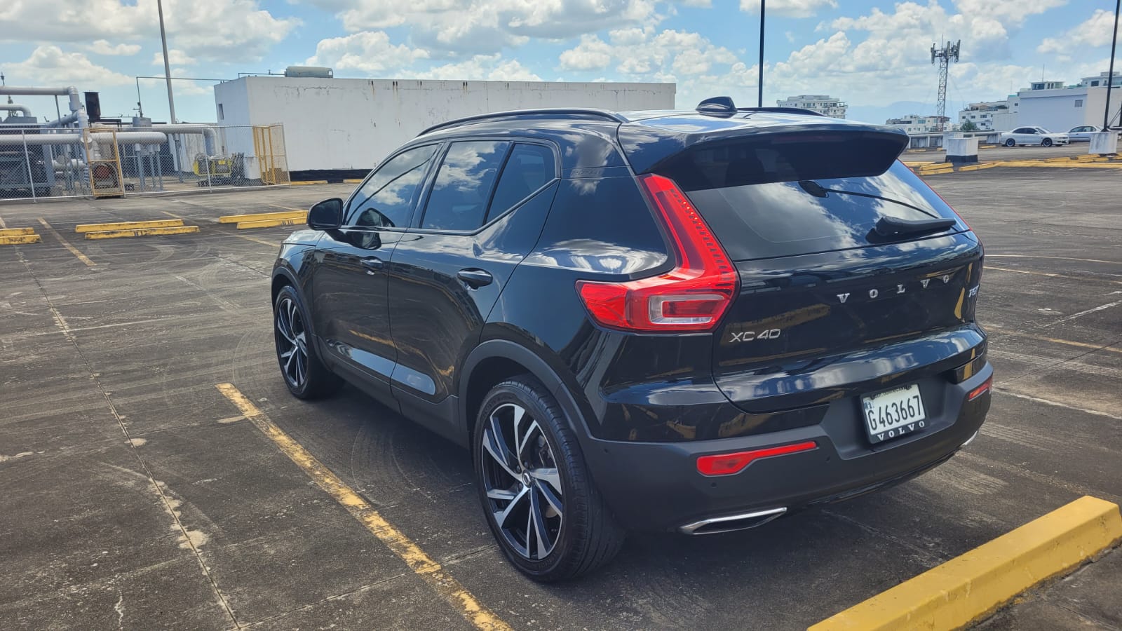 jeepetas y camionetas - Vendo VOLVO XC40 R Design año 2019 1