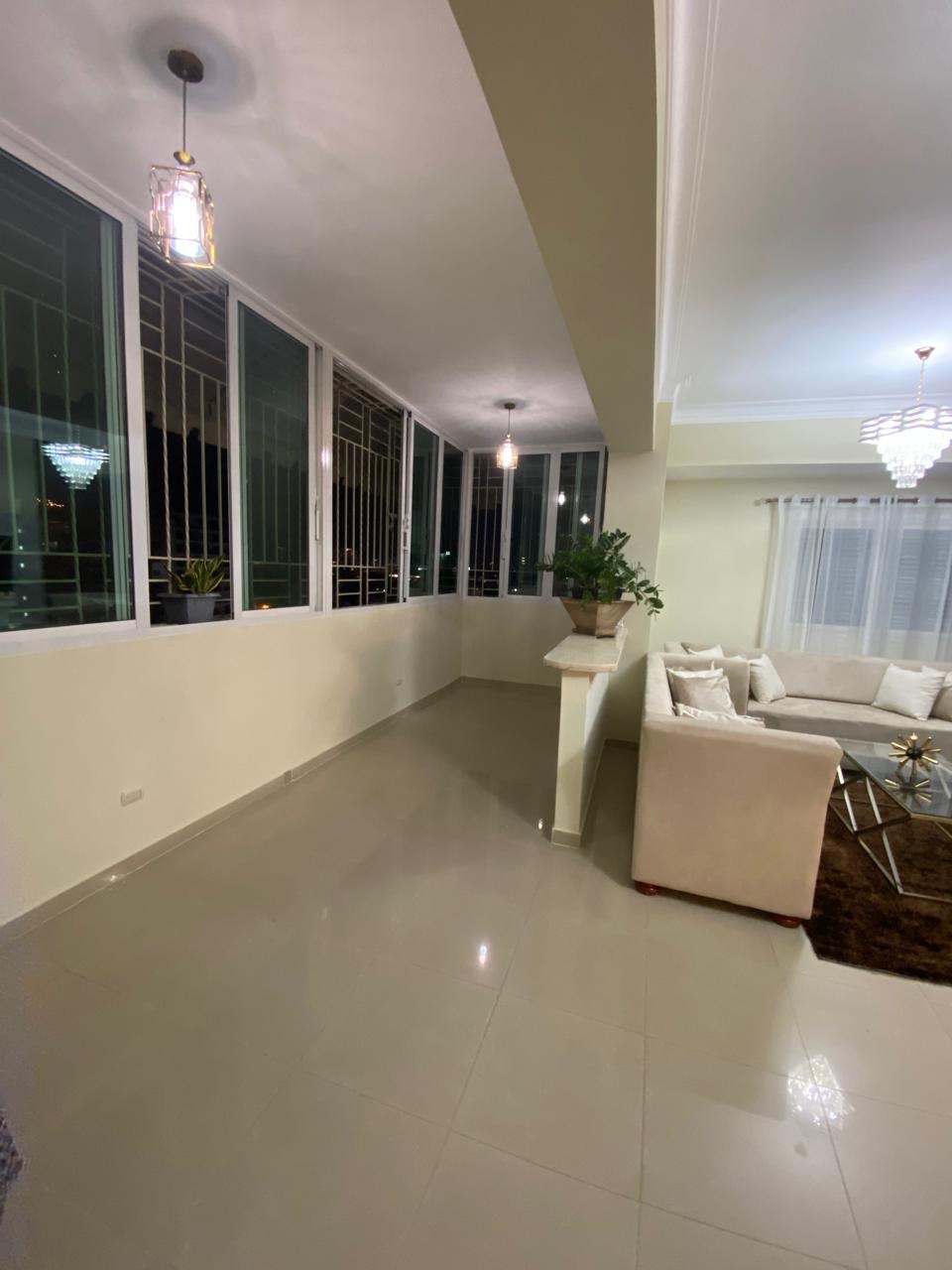 apartamentos - hermosos apar en zona céntrica Evaristo Morales  3