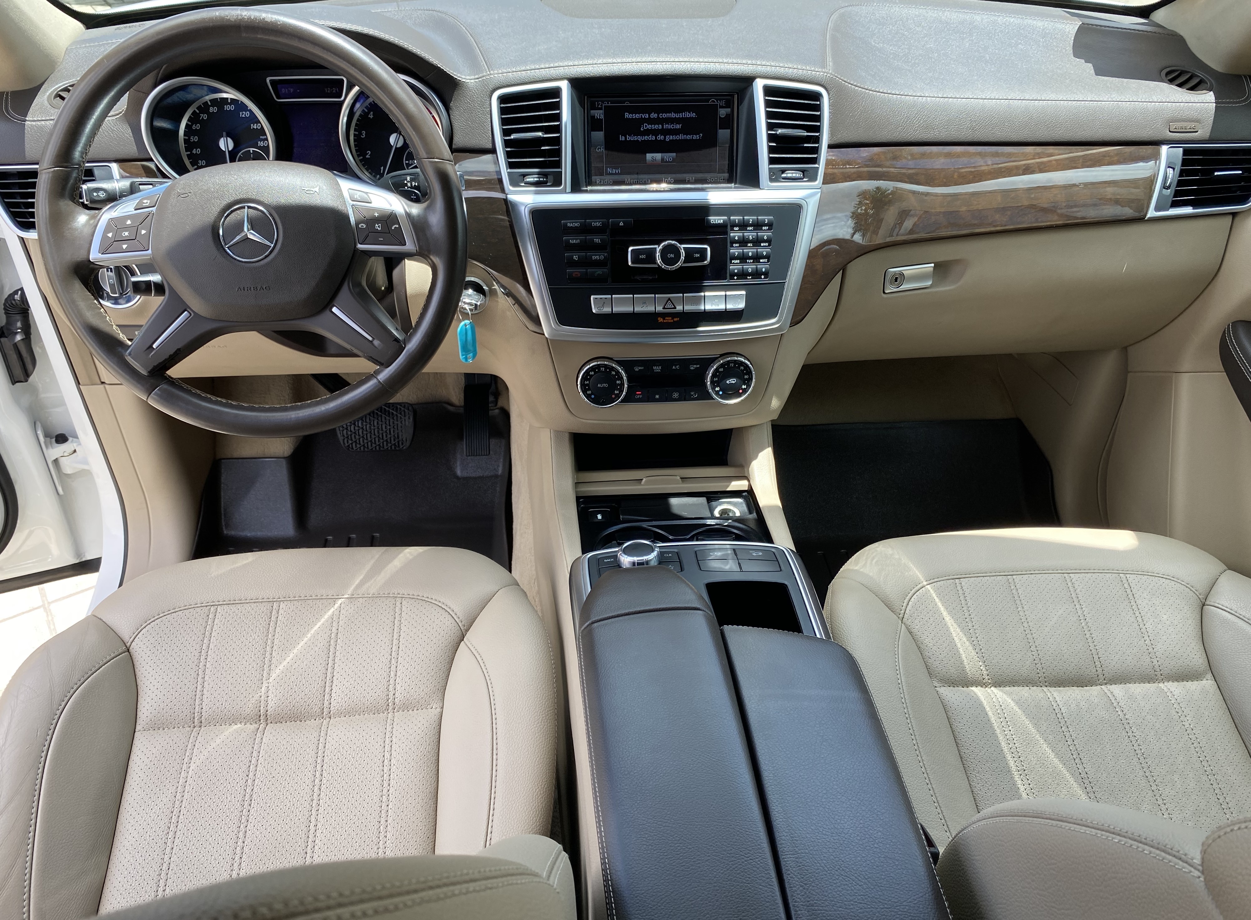 jeepetas y camionetas - Mercedes Benz GL450 4matic 4x4 año 2016. 7