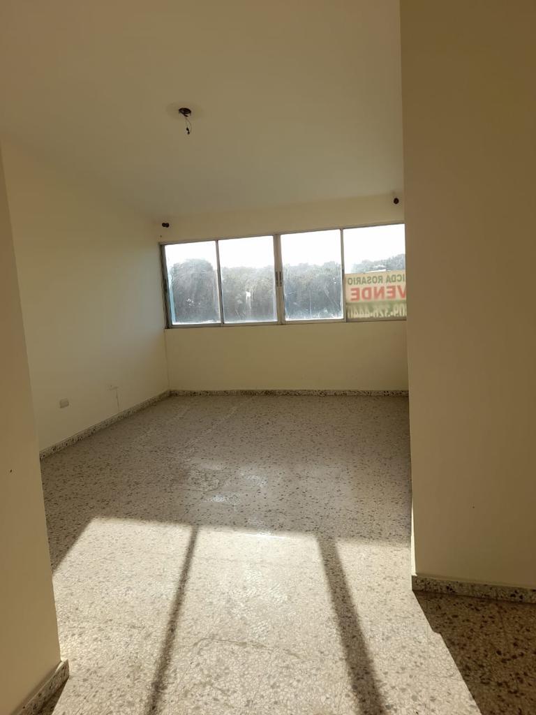 apartamentos - Tercer  Nivel  A Una (1) Esq De Sup. Bravo 81 Mt2 