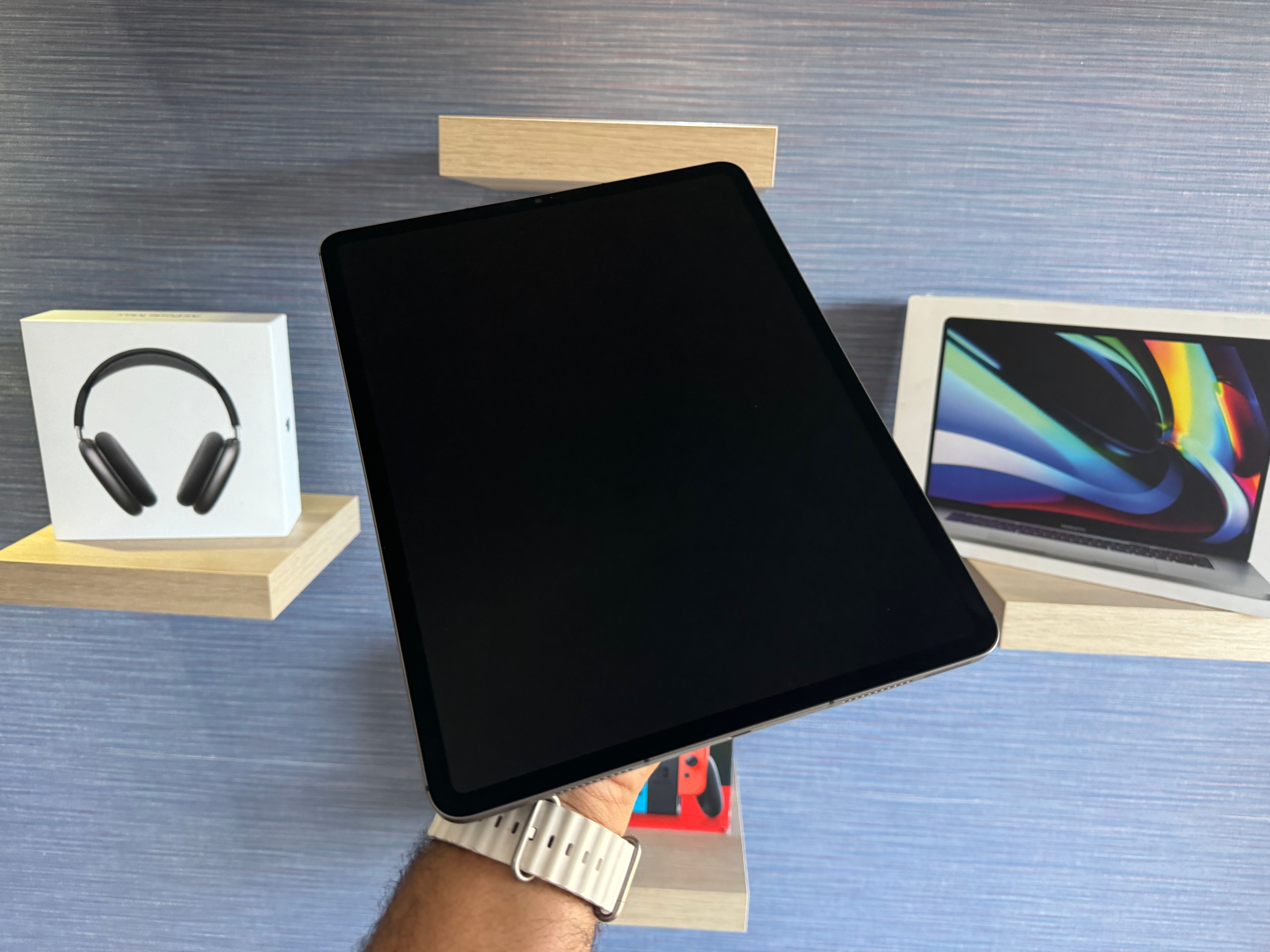 celulares y tabletas - iPad Pro 12.9 -inch 128GB 6ta Gen Wi-Fi + Cel $  1