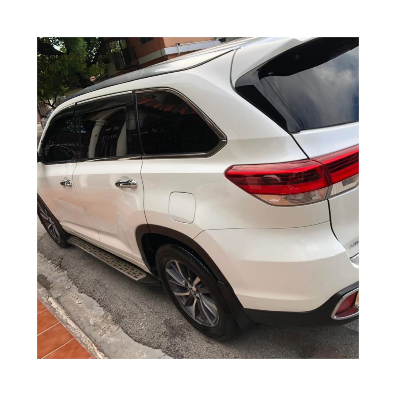 jeepetas y camionetas - TOYOTA HIGHLANDER 2017 XLE FULL 6