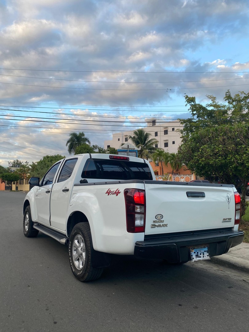 jeepetas y camionetas - Vendo camioneta  6