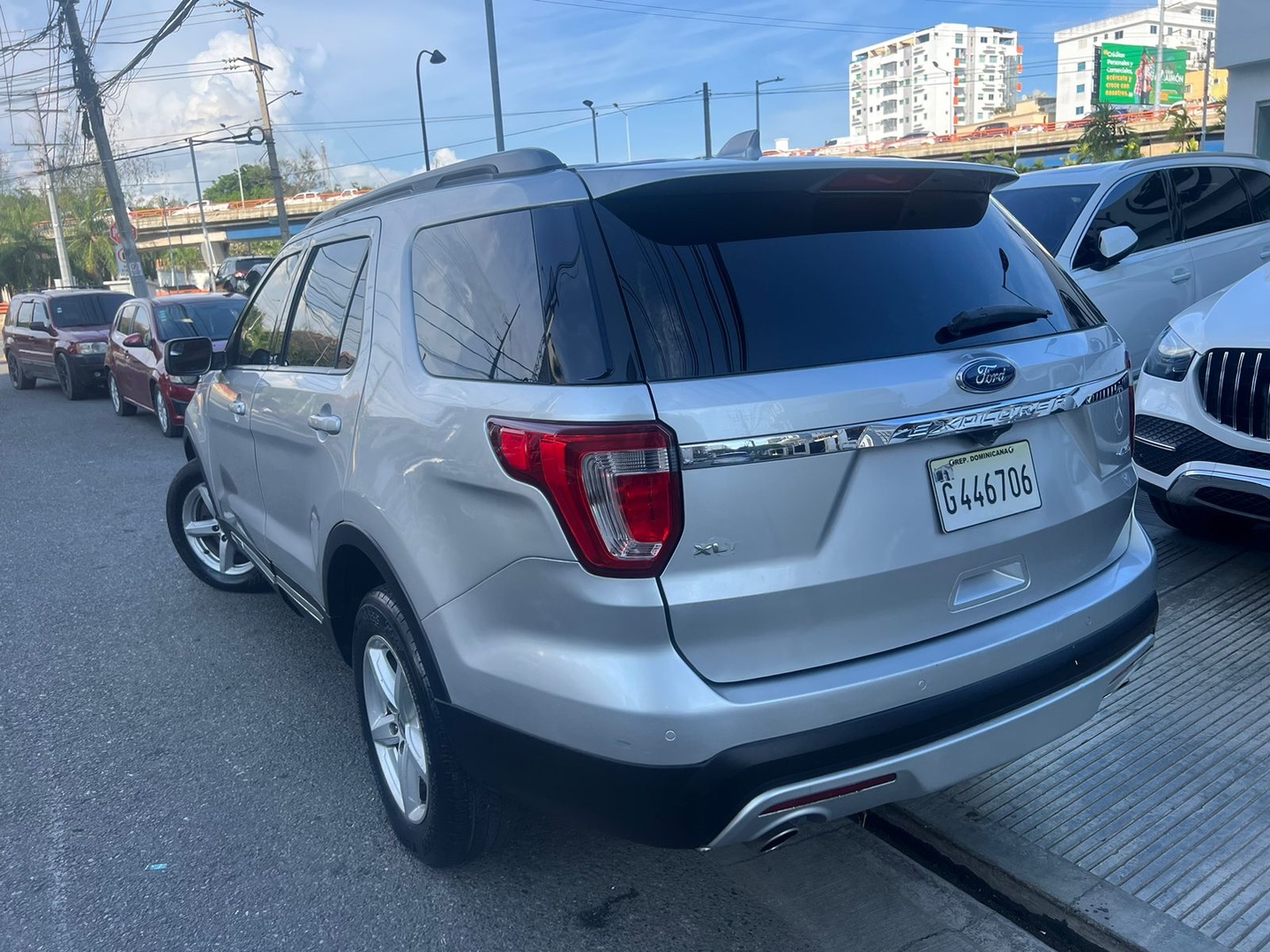 jeepetas y camionetas - Ford Explorer XLT 2016 9