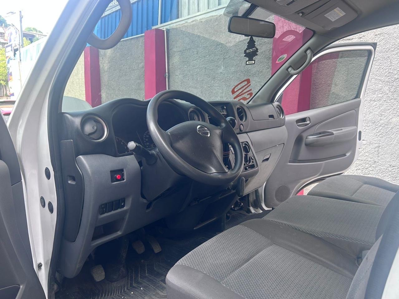 jeepetas y camionetas - Nissan nv350 2016  4