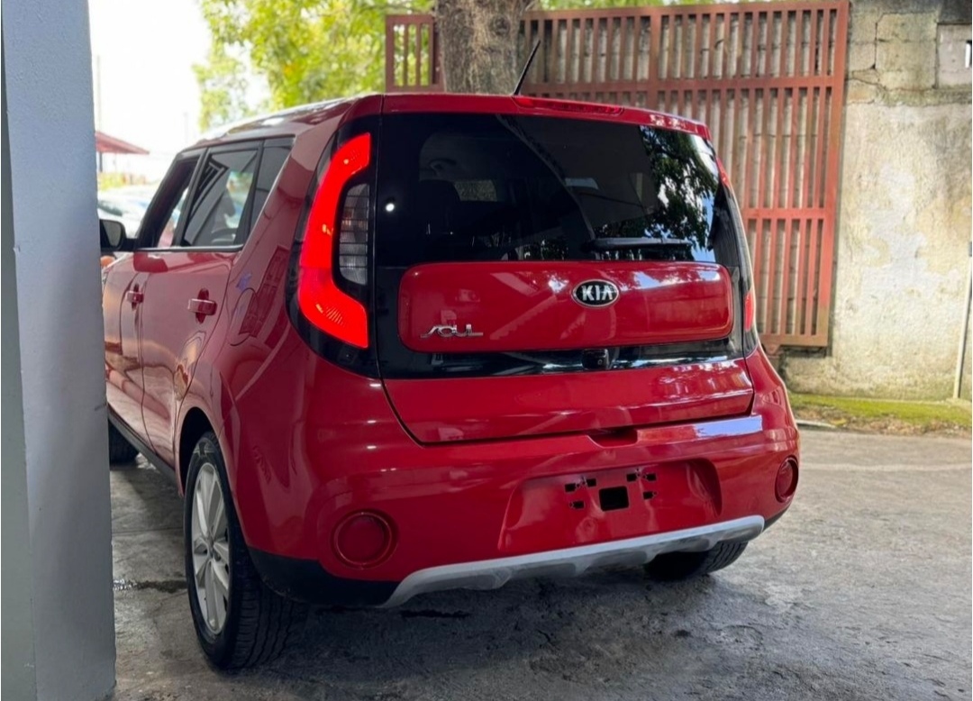 jeepetas y camionetas - Kia Soul Plus 2019 5