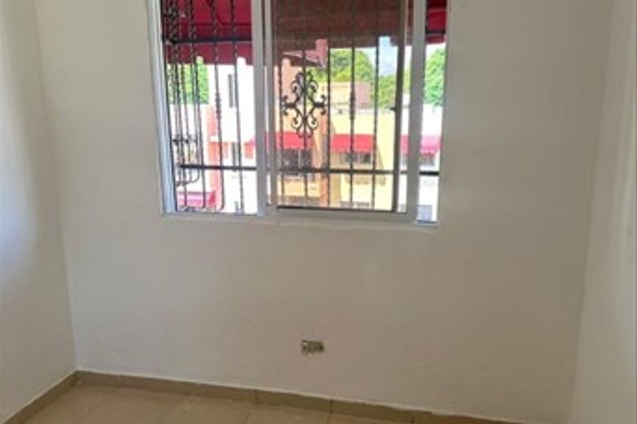 apartamentos - Vendo de oportunidad cuidad modelo 3