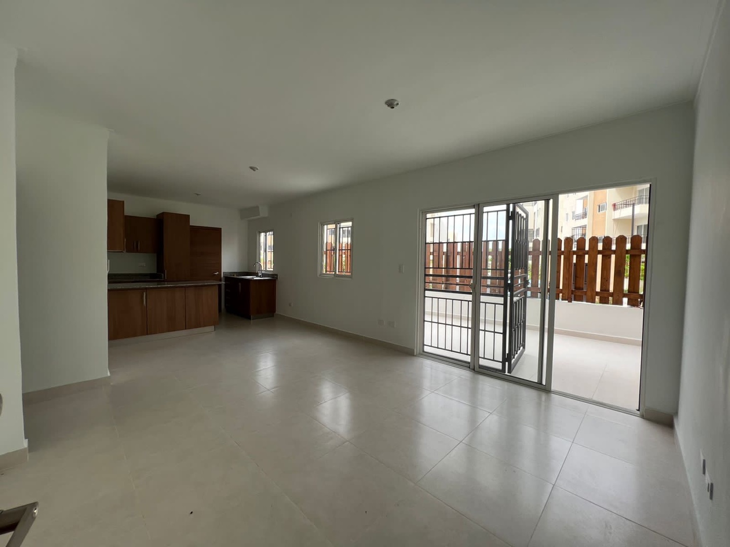 apartamentos - Apartamento en alquiler en Residencial Colinas 4 1