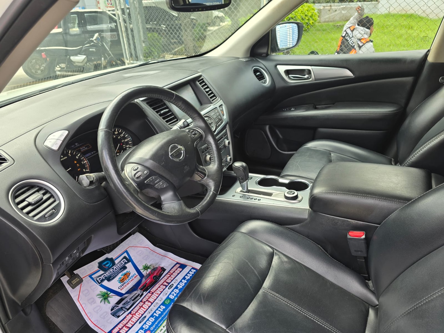 jeepetas y camionetas - Nissan Pathfinder SL 4x4 MIDNIGHT 2018 Clean Carfax Recien importado 5