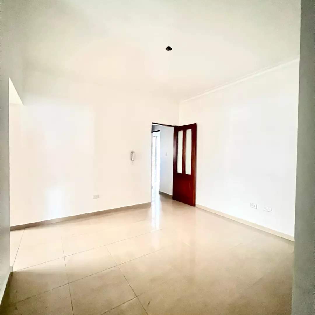 apartamentos - Apartamento en Venta primer piso EL MILLÓN  2