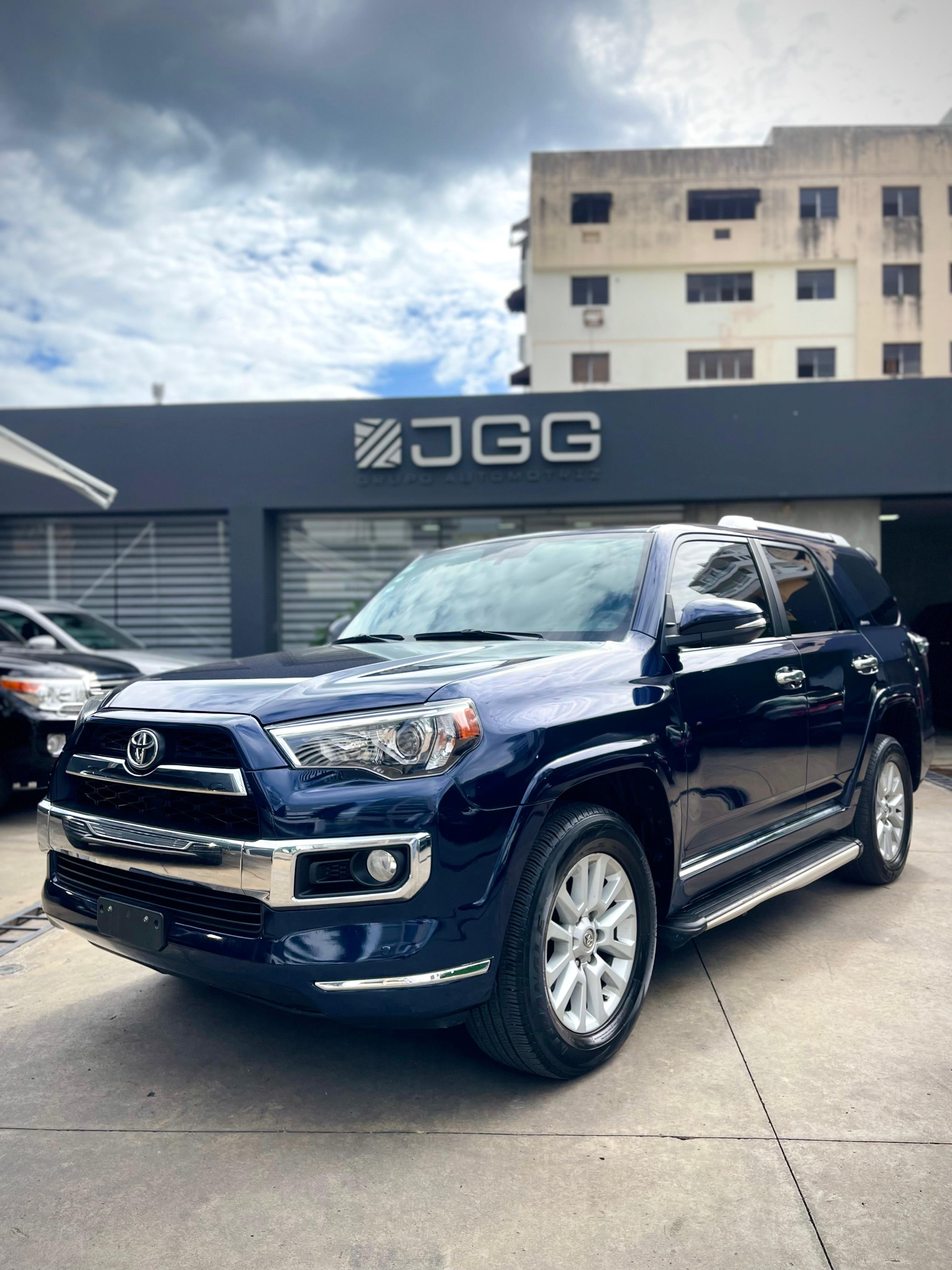 jeepetas y camionetas - Toyota 4runner límite 2014 1