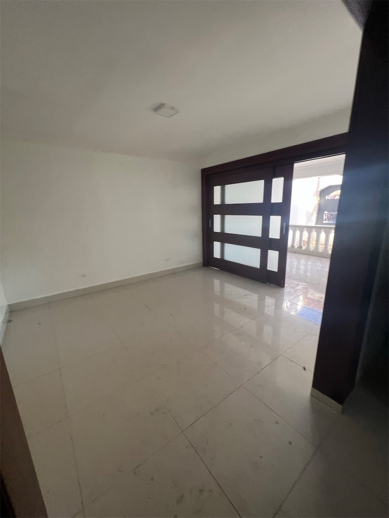 casas - Venta de casa de dos niveles en prado de san Isidro Santo Domingo este  5