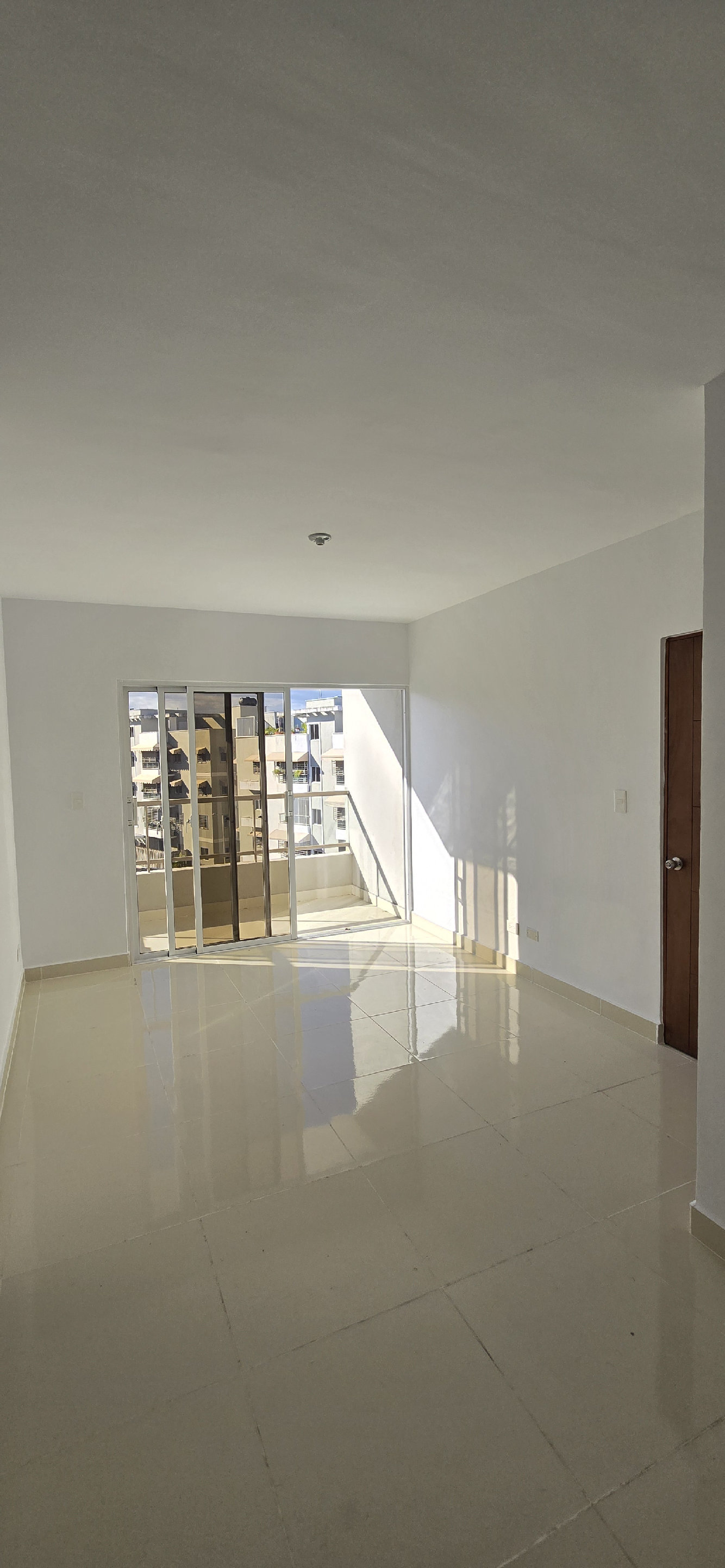 apartamentos - Apartamento en Alquiler en Nueva Terraza  
Nuevo a estrenar próximo a Carrefour  2