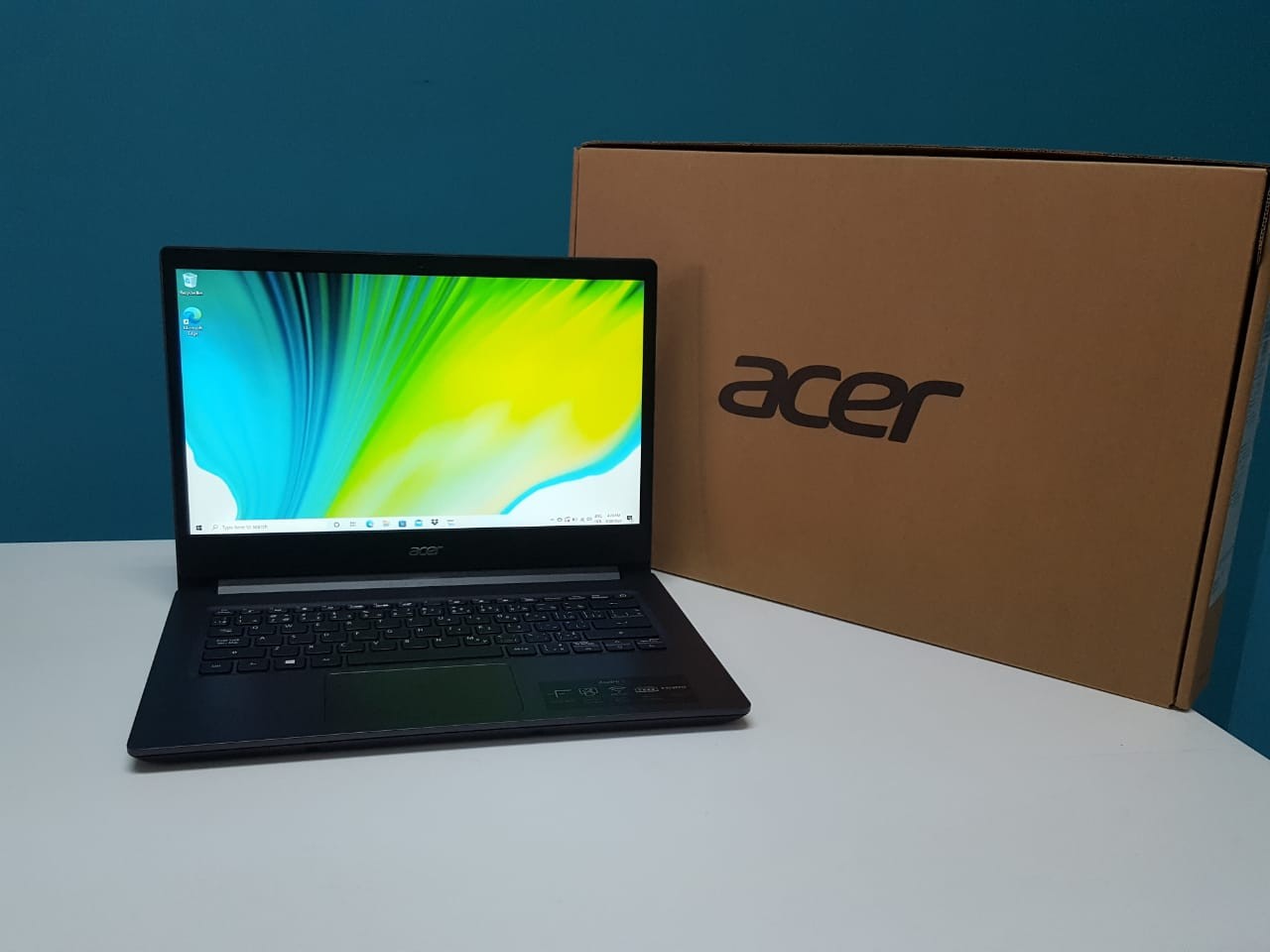 computadoras y laptops - Laptop, Acer Aspire 3 A314-22 / 10th Gen, AMD 3020e with Radeon Graphics / 4GB D 0