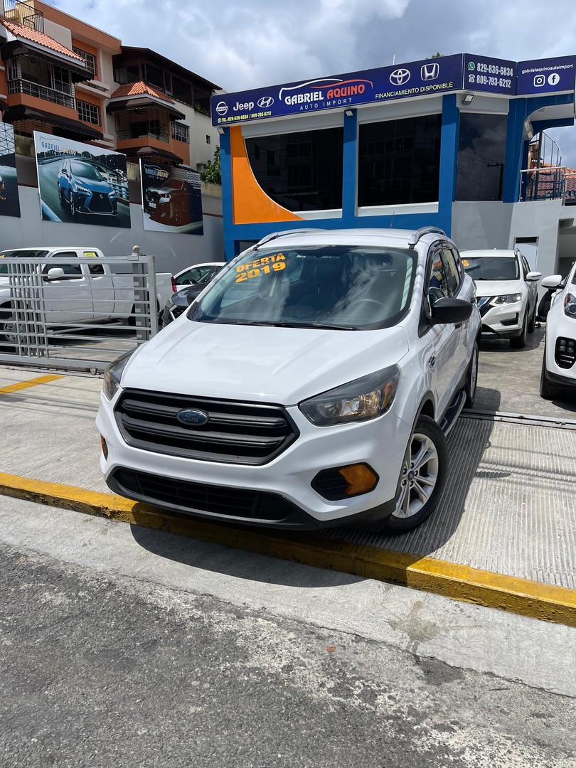 jeepetas y camionetas - ford escape s 