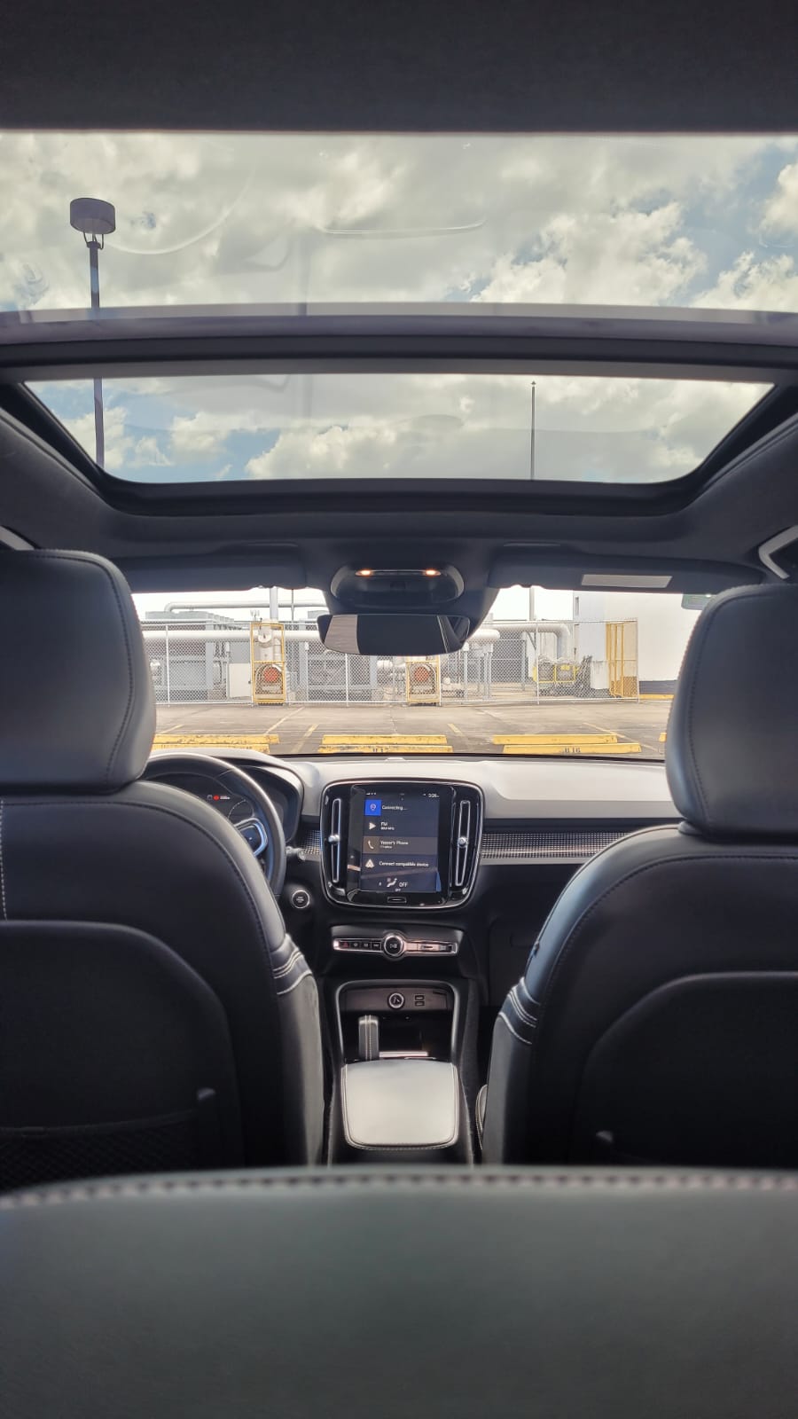 jeepetas y camionetas - Vendo VOLVO XC40 R Design año 2019 3