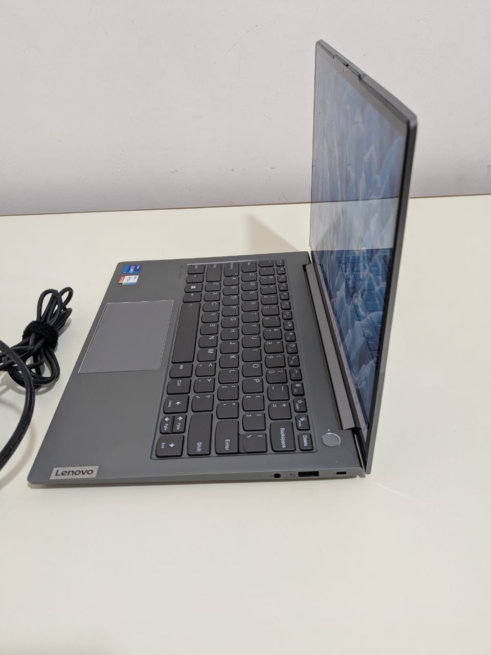 computadoras y laptops - Lenovo 12gen i7 12 nucleos 16gb ram 500gb ssd  2