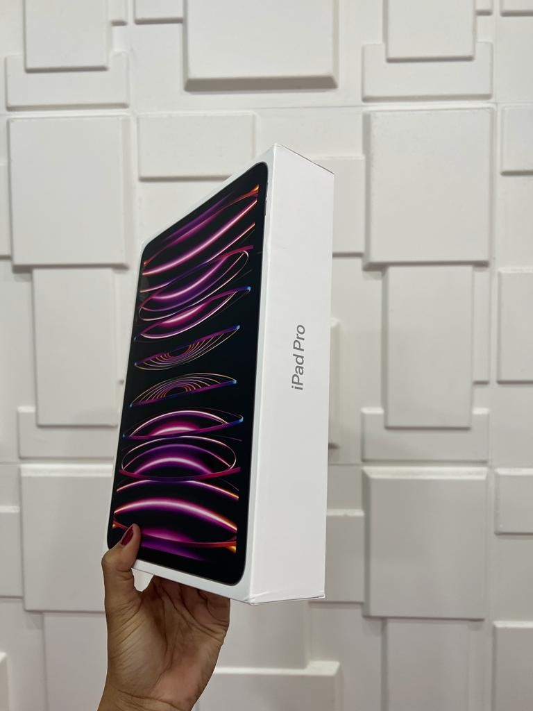 celulares y tabletas - iPad Pro M2 4ta generación 11-inch 128gb  1