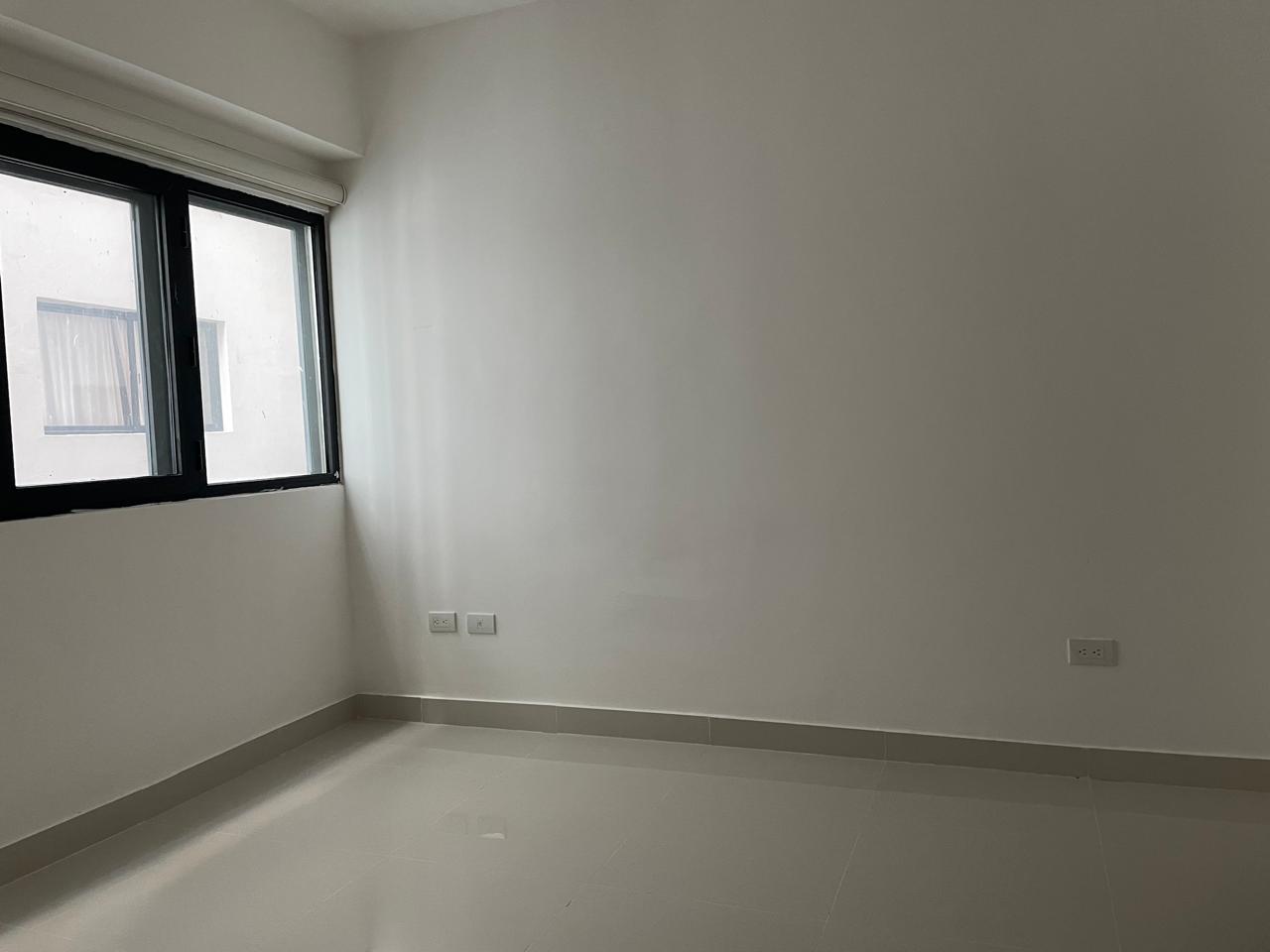 apartamentos - Rento Apartamento Sin Amueblar Nuevo Evaristo Mora 5