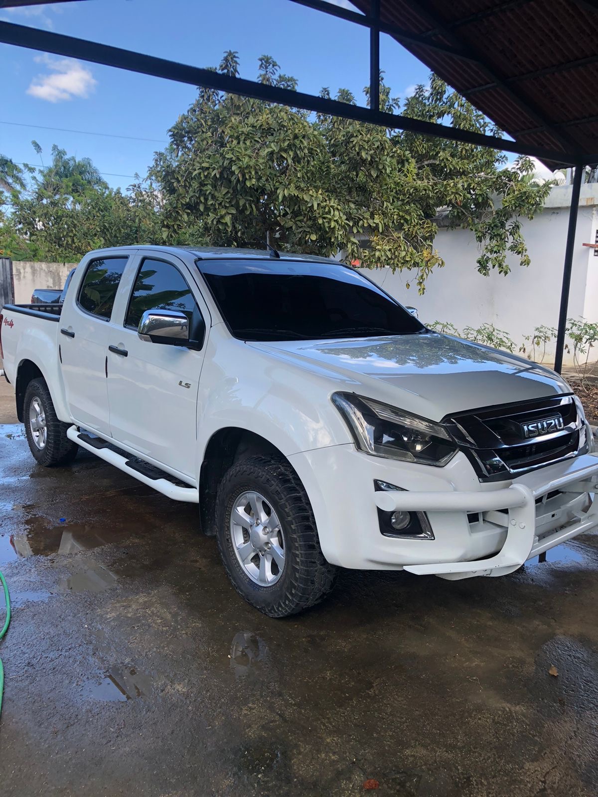 jeepetas y camionetas - Isuzu Dmax mecánica 2017  0