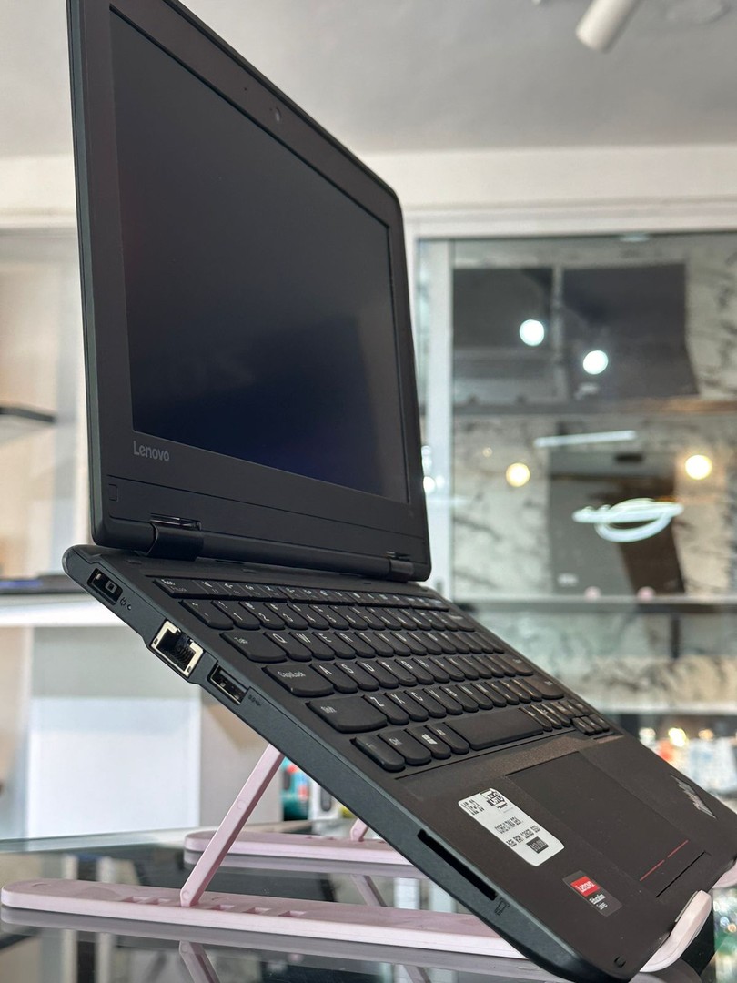 computadoras y laptops - Lenovo Thinkpad 11e  $11,990