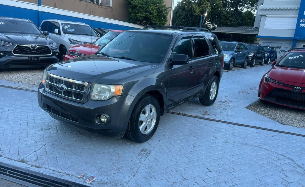 jeepetas y camionetas - Ford escape 2011 XLT Full 2
