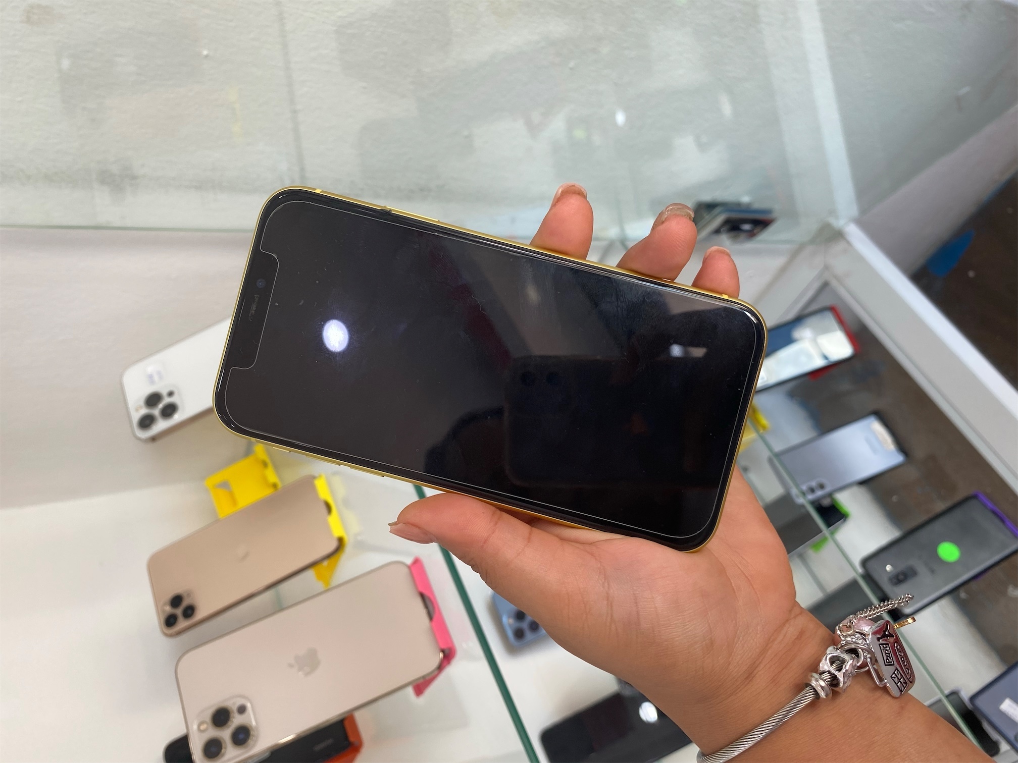 celulares y tabletas - iPhone 11 normal 128 Gb Factory Precio : 19,490