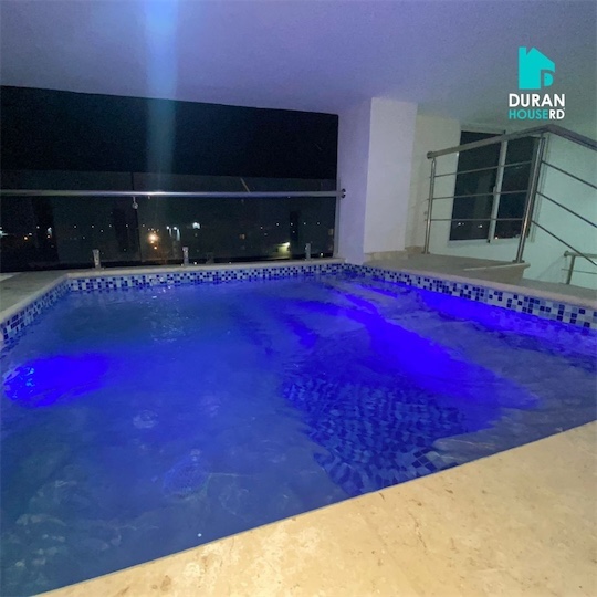 apartamentos - Venta de penthouse con piscina en la autopista de san Isidro de 352mts  2