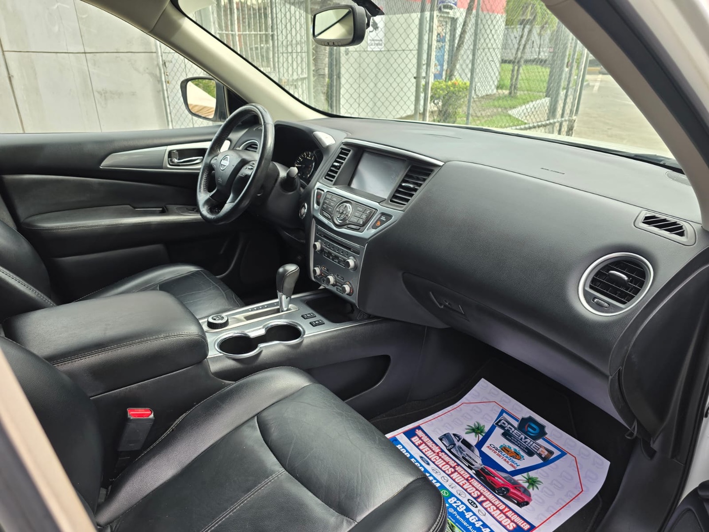 jeepetas y camionetas - Nissan Pathfinder SL 4x4 MIDNIGHT 2018 Clean Carfax Recien importado 8