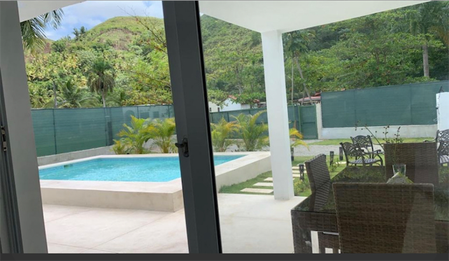 casas vacacionales y villas - Venta de Villa en las terrenas samana con piscina zona turística coson 2