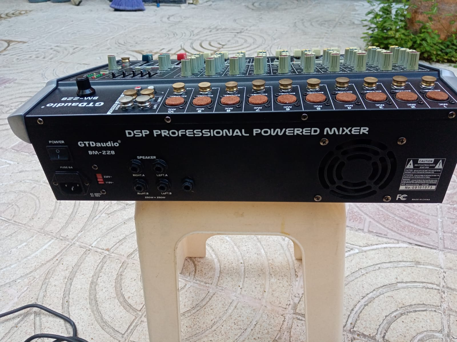 camaras y audio - EQUIPO PROFESIONAL: BOCINAS, MIXER Y ACCESORIOS 1