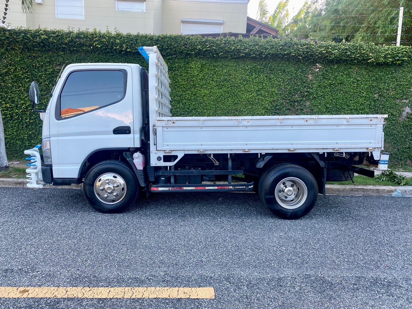 camiones y vehiculos pesados - Mitsubishi Fuso Canter 7