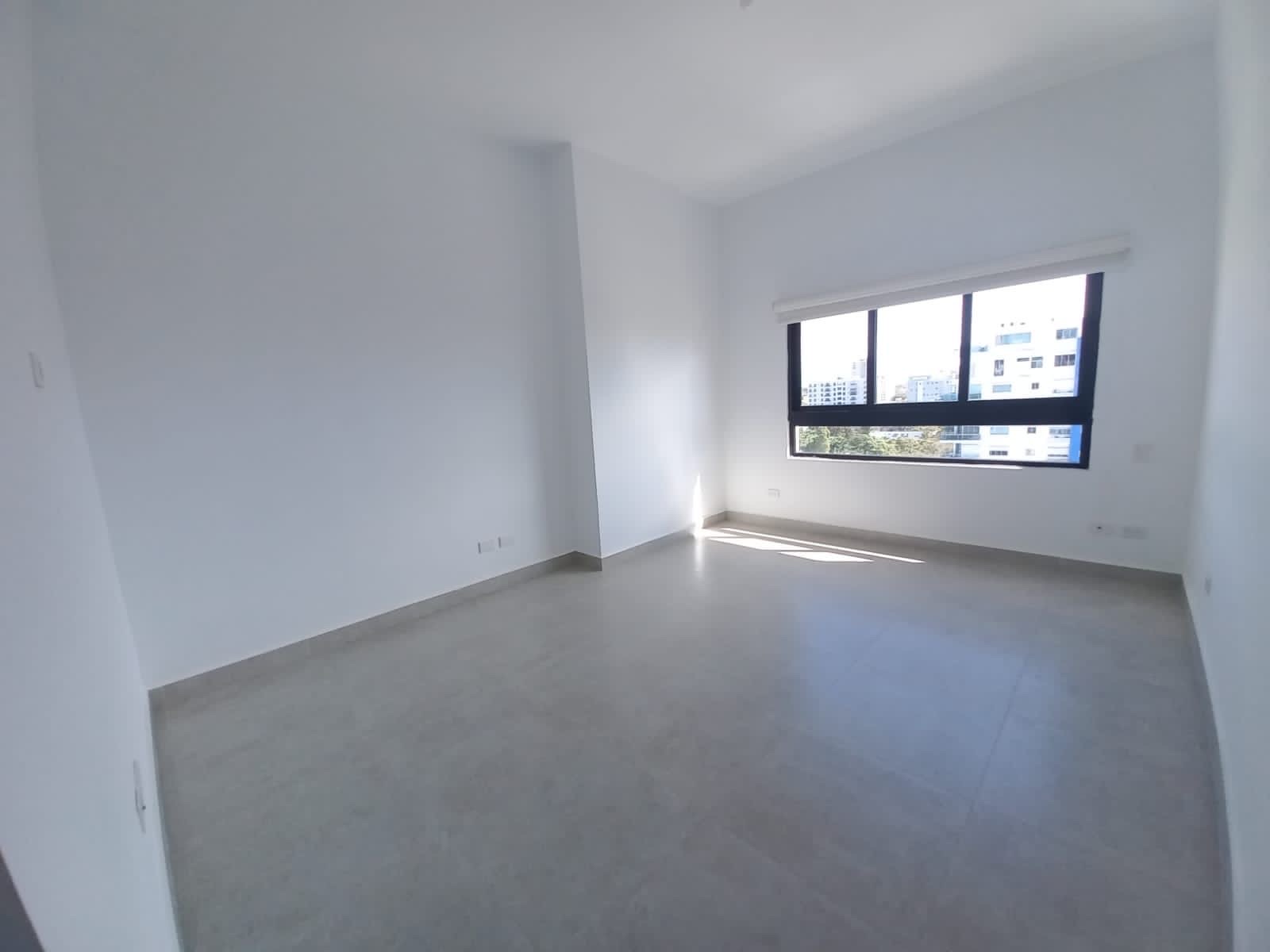 apartamentos - vendo apto con vista al mar 
piso alto 
200. Mt2. 
3 habitación 

us$ 400,000 6