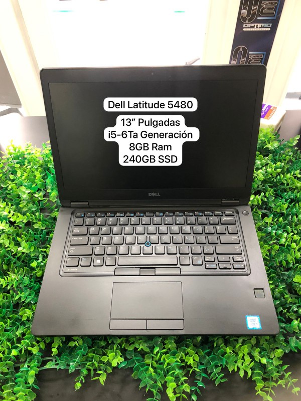 computadoras y laptops - Laptop Dell Latitude 5480, 14", i5-6Ta, 8GB Ram, 240GB SSD 0