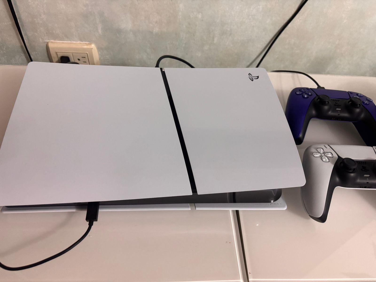 consolas y videojuegos - PS5 prácticamente nuevo 0