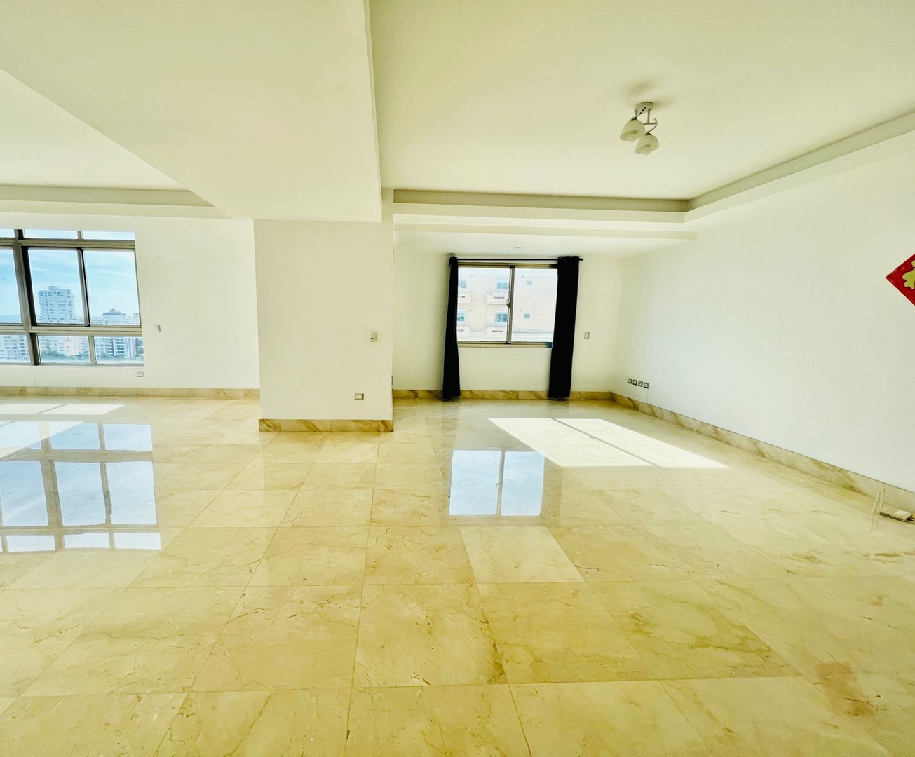 apartamentos - Cacicazgos, Piso Alto, 3 habitaciones, Estudio, 3 parqueos  5