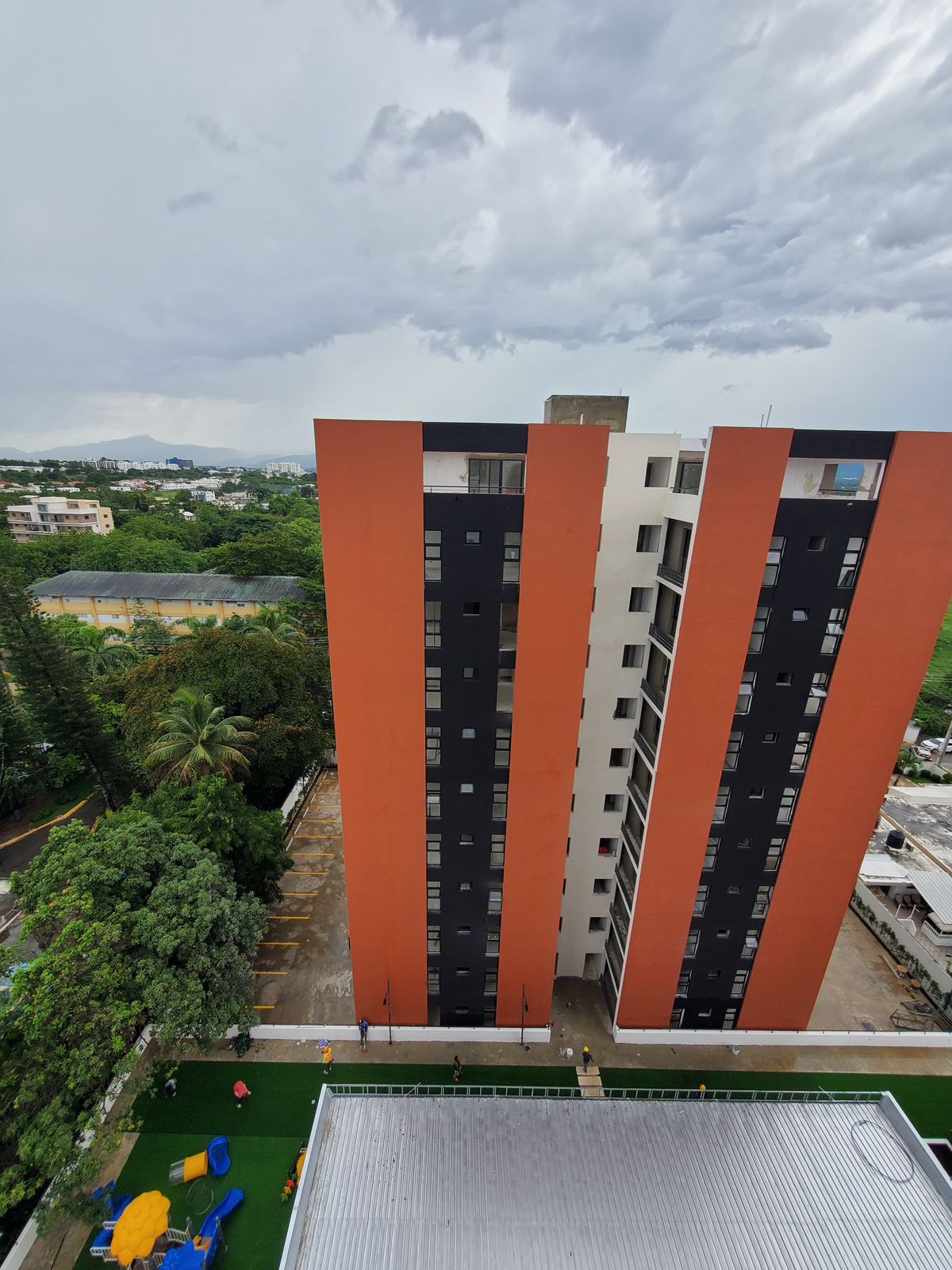 apartamentos - APARTAMENTO EN VENTA EN AV. HISPANOAMERICANA. 2