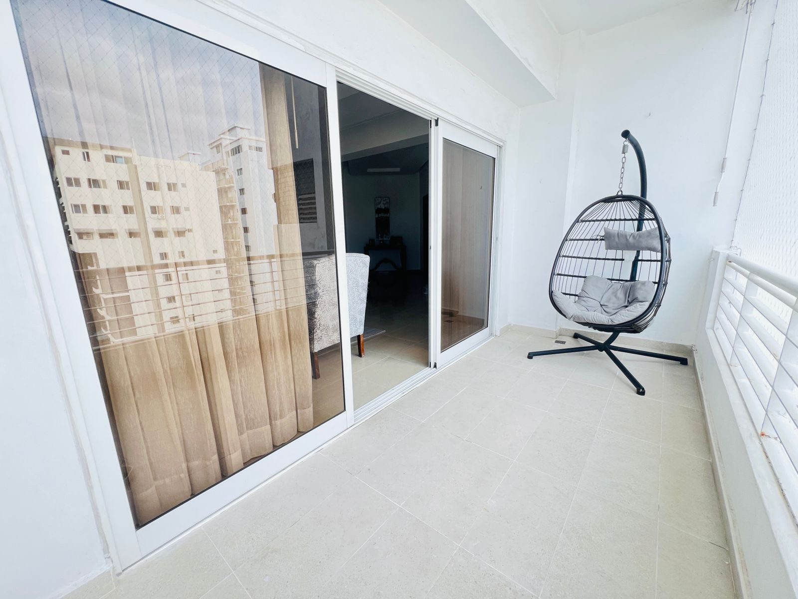 apartamentos - Evaristo Morales📍Vendo apartamento en torre  fami 7