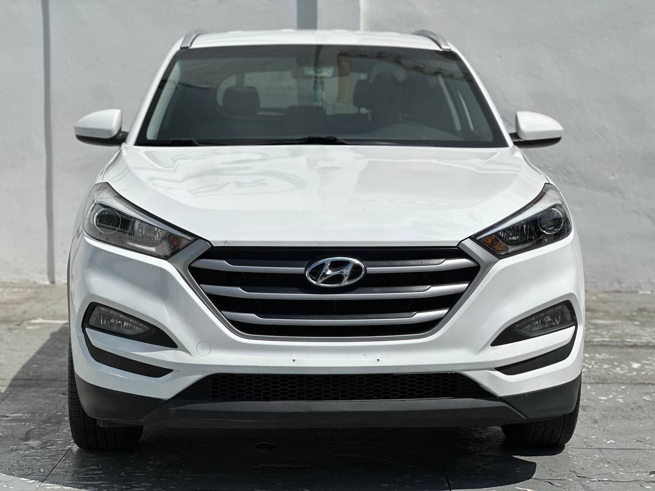 jeepetas y camionetas - HYUNDAI TUCSON SE 2018  2