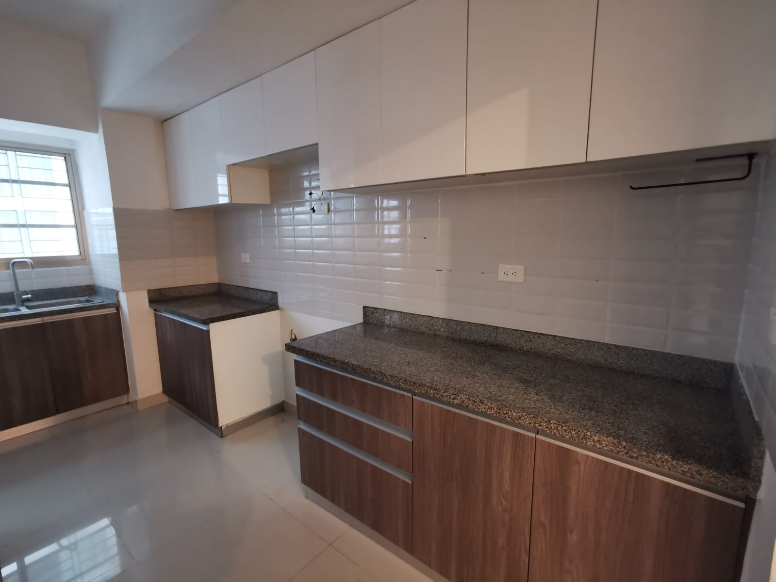 apartamentos - VENDO APART. EN ZONA EXCLUSIVO EN URB. FERNANDEZ 3