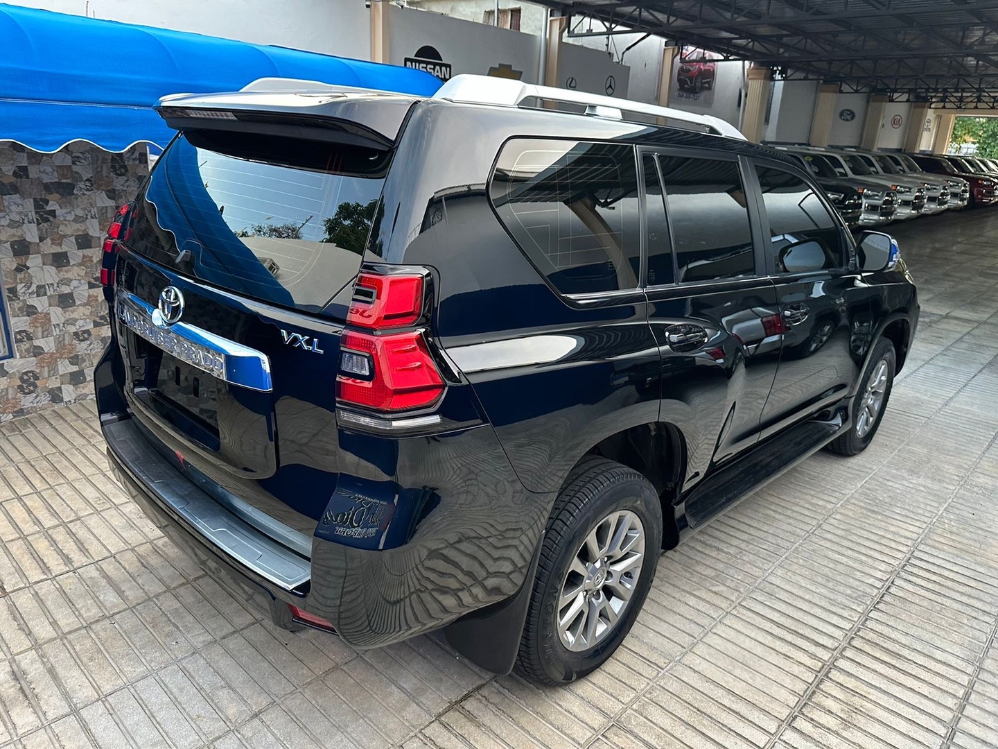 jeepetas y camionetas - 2018 Toyota Land Cruiser Prado VXL Diesel  3