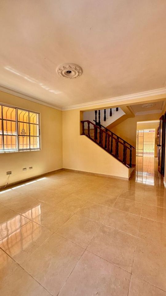 casas - Casa en venta en la Zona Oriental. 8