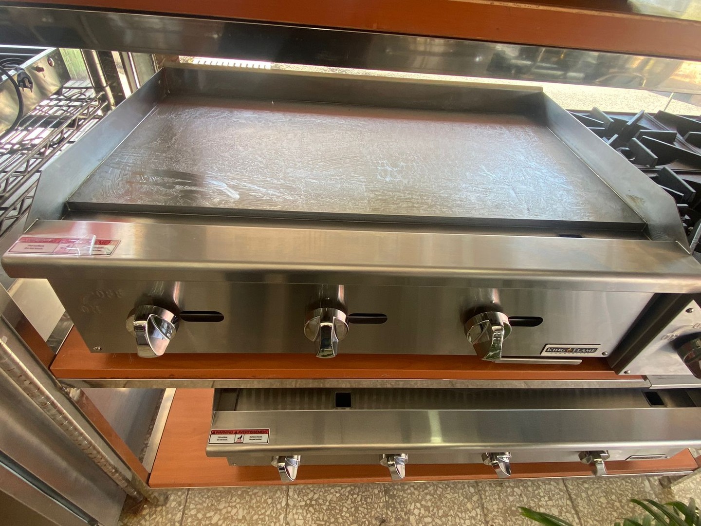 equipos profesionales - Plancha de 36" a Gas 1